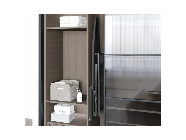 ترابيزة مكواة منطبقة برجل  STARAX تركي